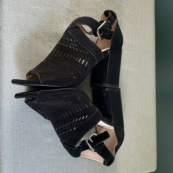 Adidas Black Heeled Sandals with Block Heel - Picture 8 of 10